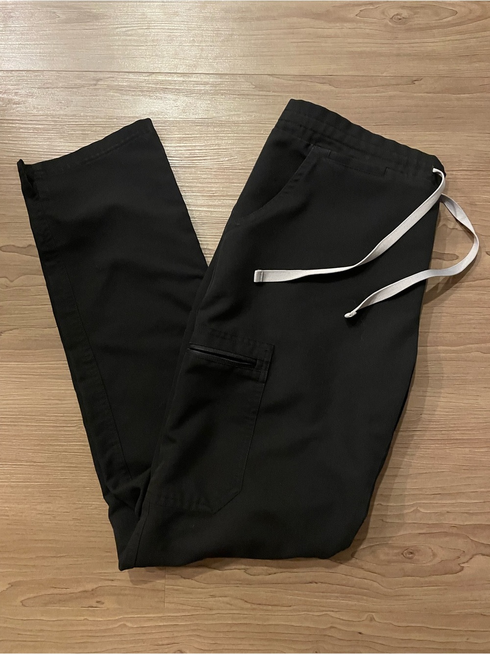 Figs Women's Yola Scrub Pants in Black